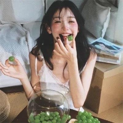 七个小福伊